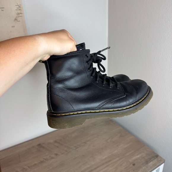 Doc Martens Black Leather Lace Up Boots Womens 5 - Picture 5 of 9
